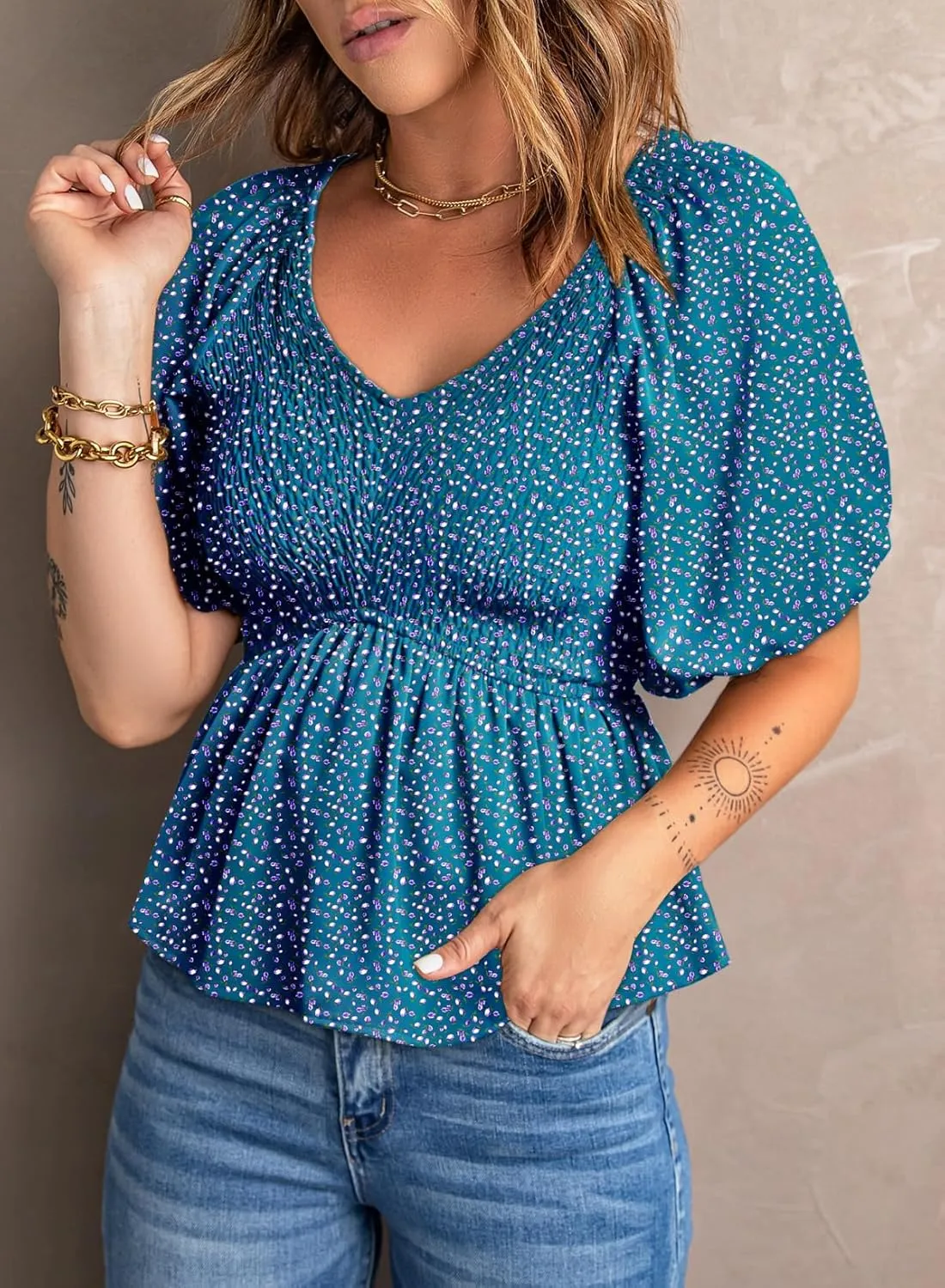 Acelitt Women's Spring Summer Puff Short Sleeve Peplum Top Casual V Neck Smocked Blouses Dressy Shirt