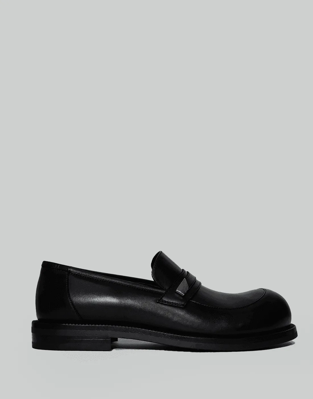 BULB TOE LOAFER