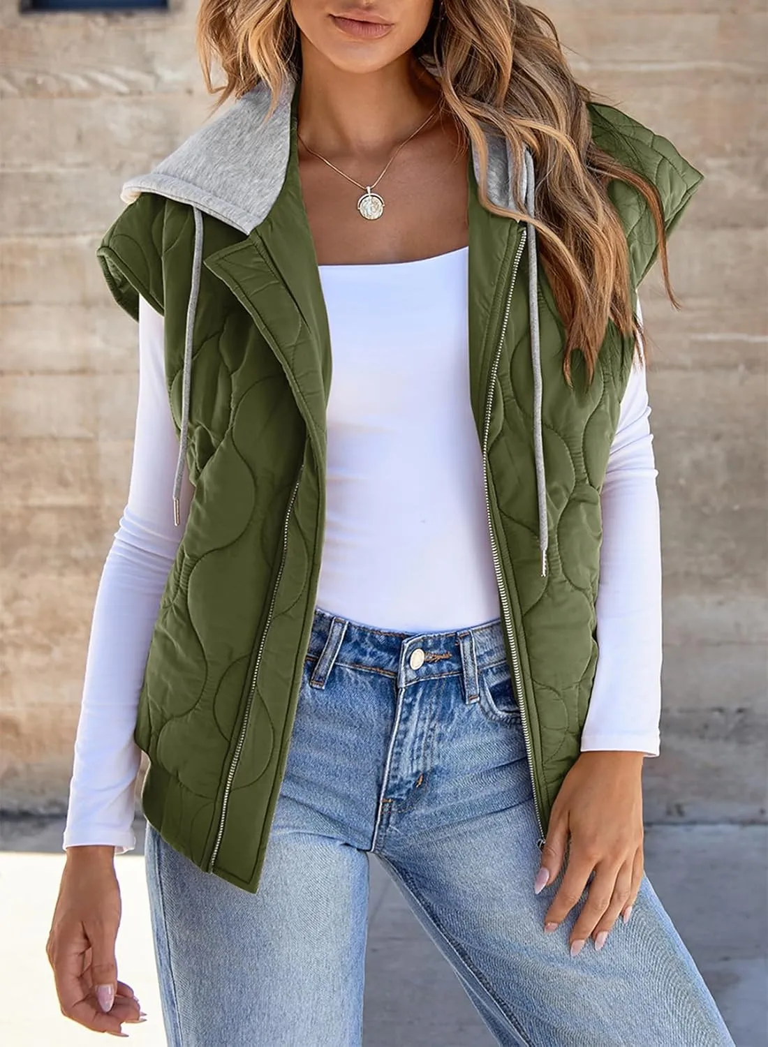 EVALESS Hooded Puffer Vest Women 2024 Zip Up Sleeveless Quilted Vests with Pockets