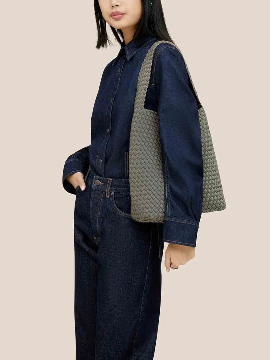 Naghedi Nomad Hobo in Solid Laurel