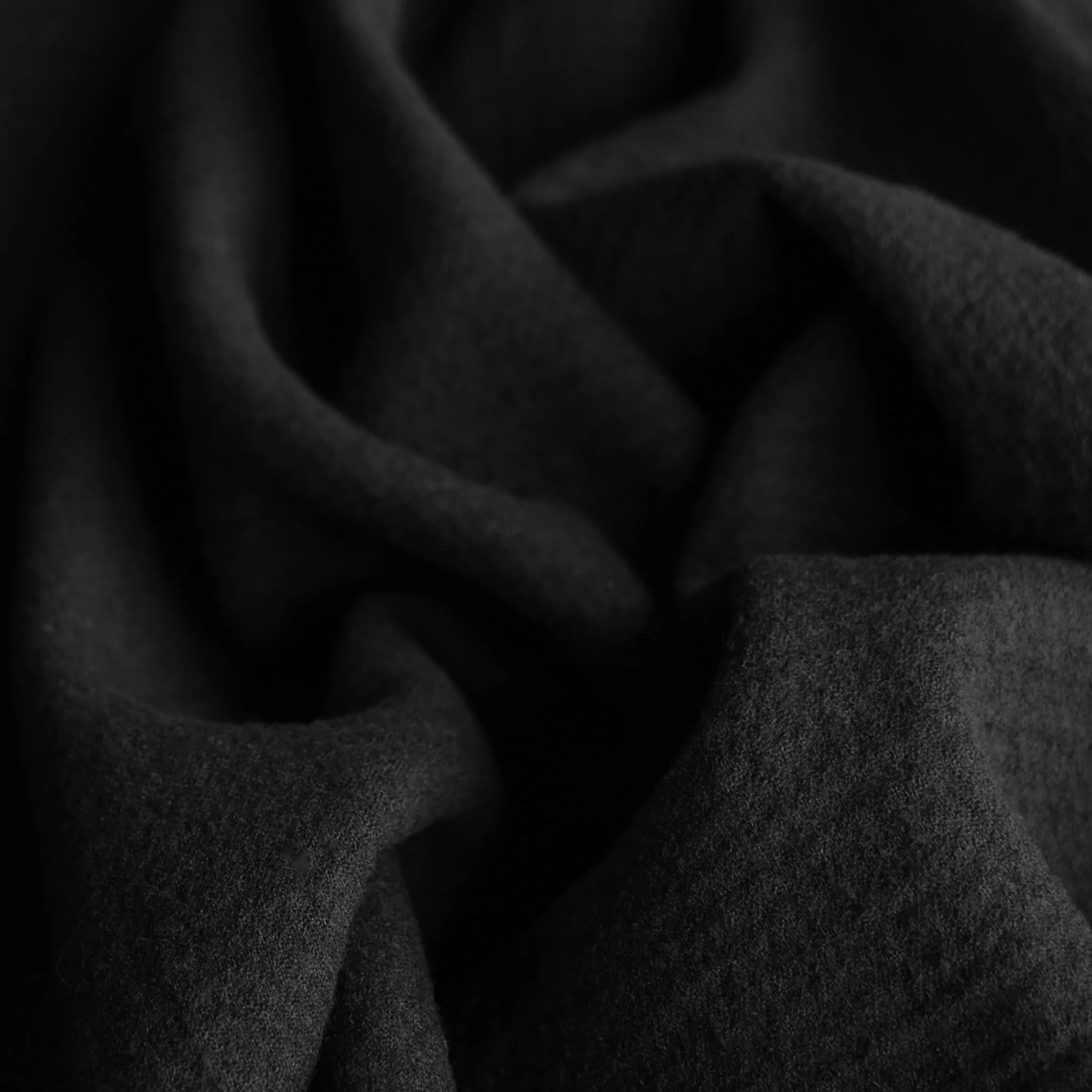 Riga Nero Double Sided Coating