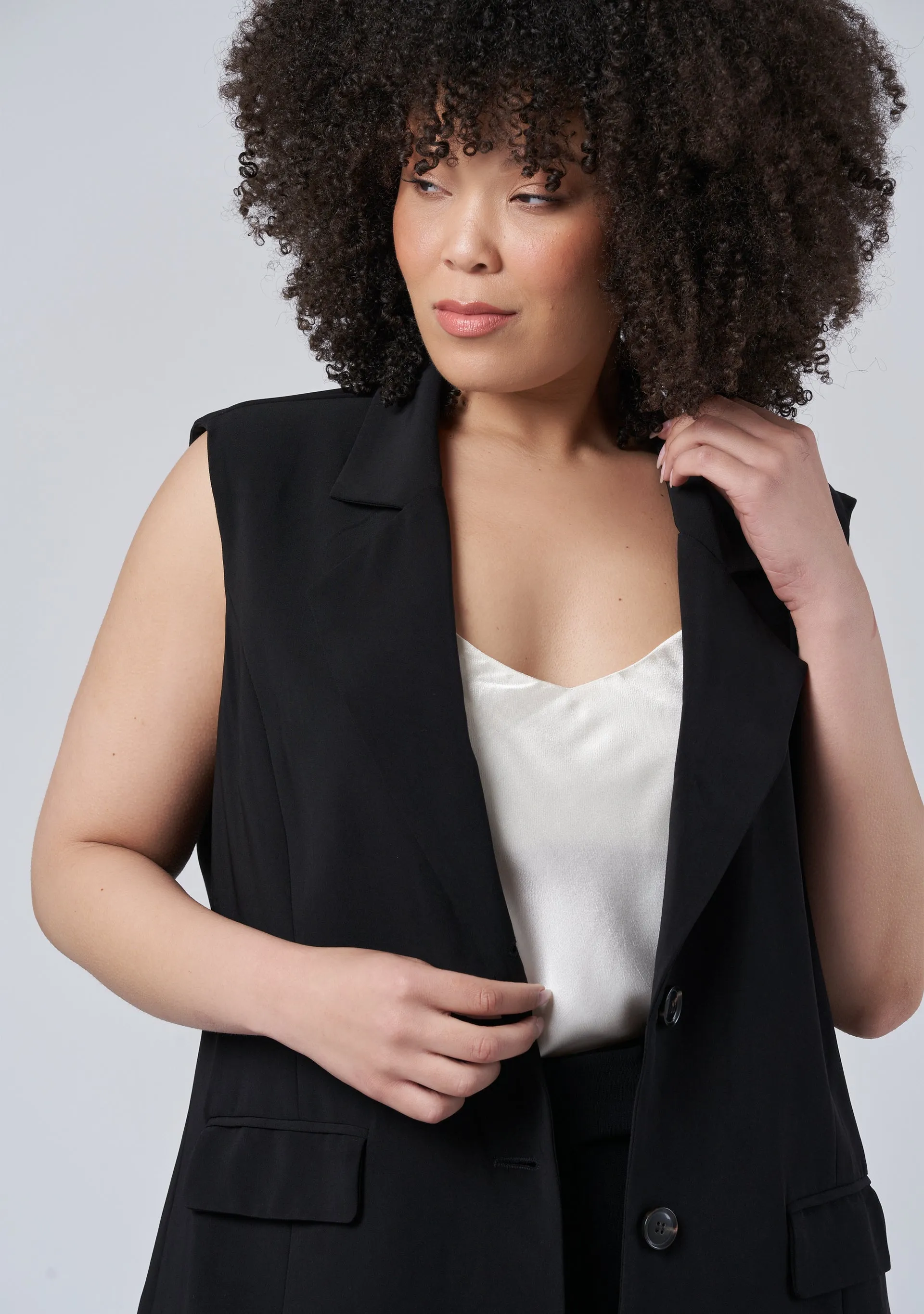 Scarlett Sleeveless Blazer